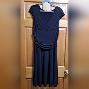 Daisy Fuentes Black Dress